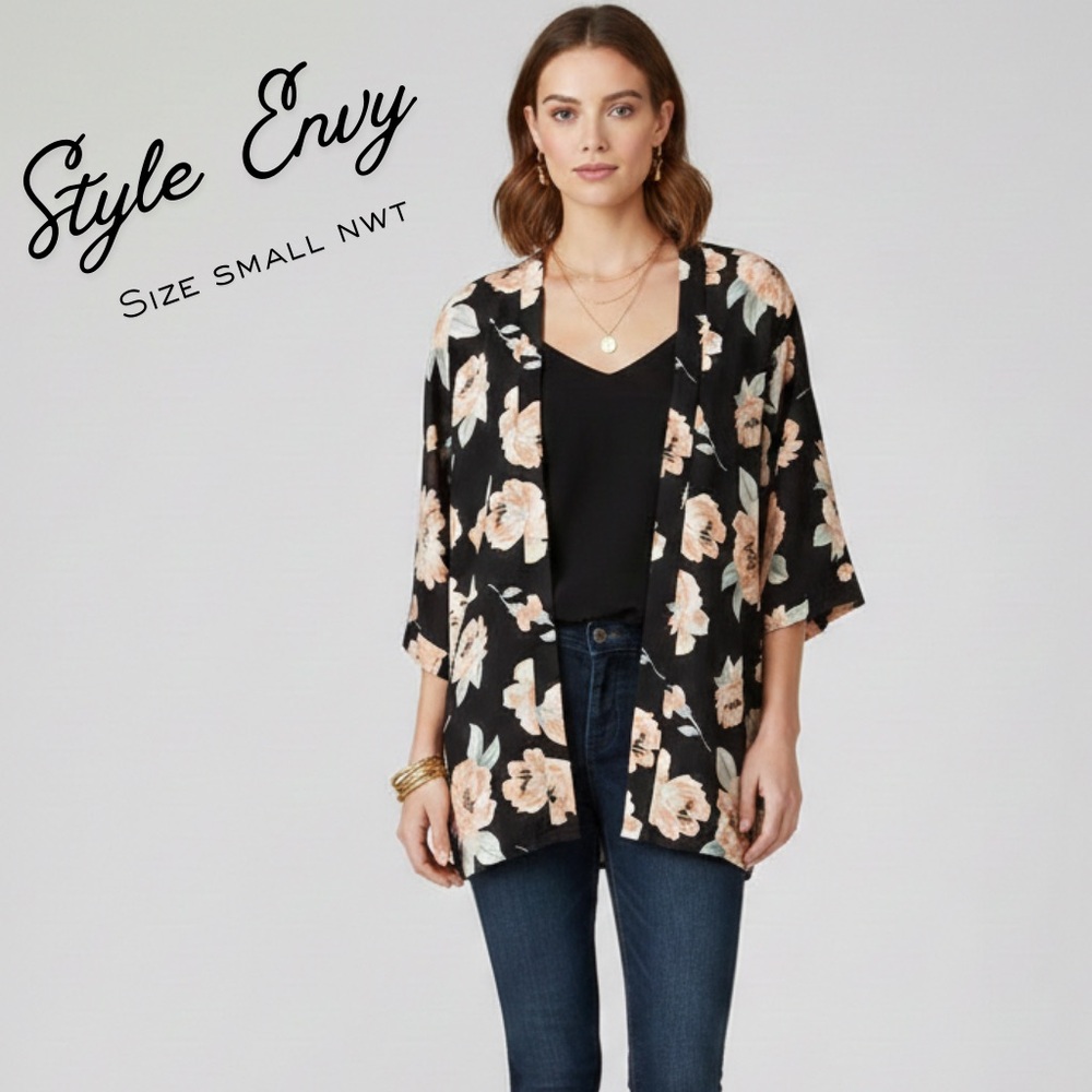 STYLE ENVY Women's Black Floral Open Front Kimono Cardigan NWT Size S
